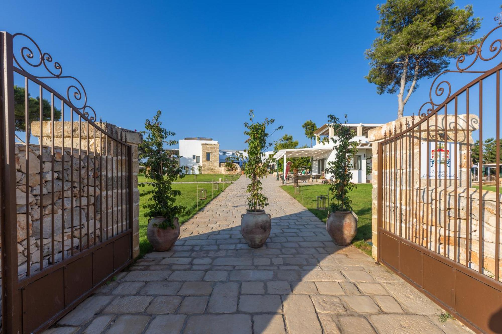 Masseria Baroni Di Montesardo リド・マリーニ エクステリア 写真